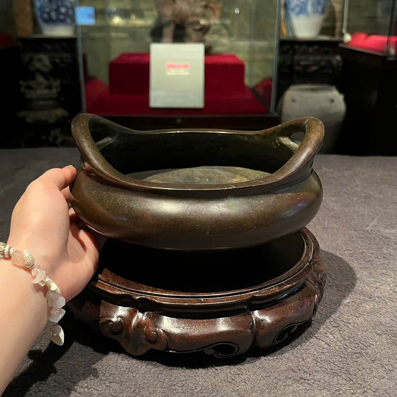 Lư đồng đỏ Da cua
