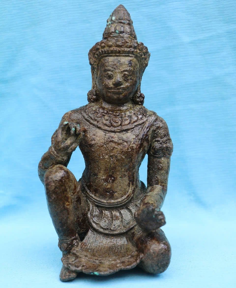 Tượng nam thần Bảo Vật Quốc Gia