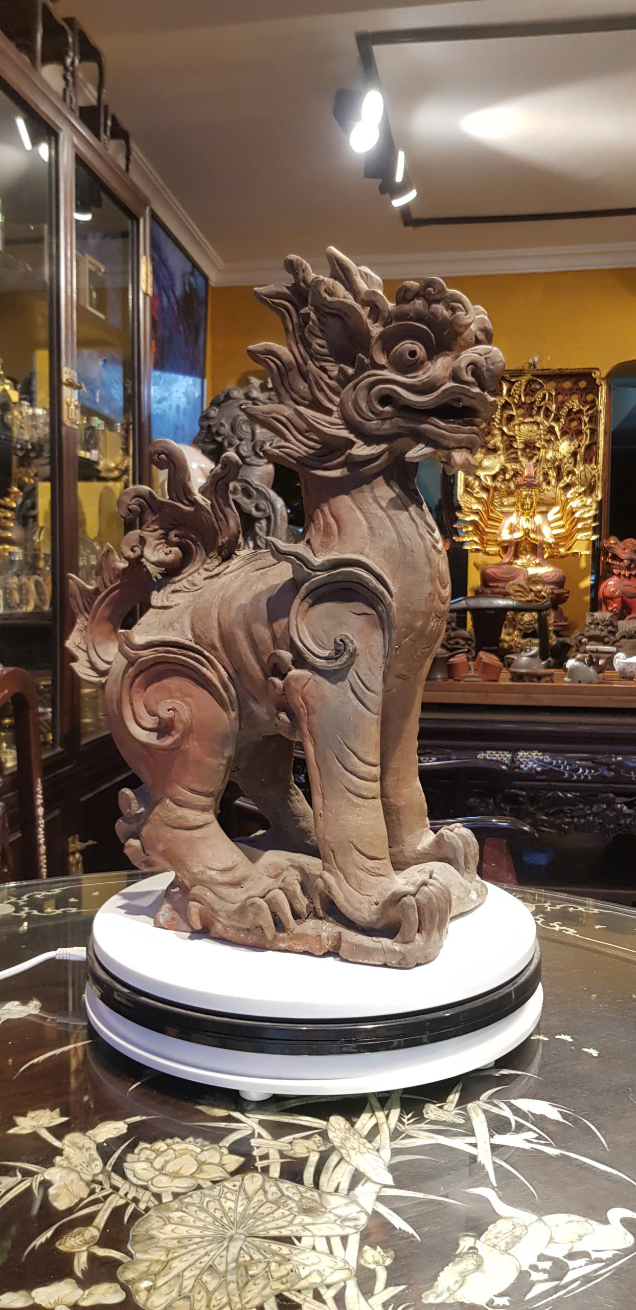 Nghê sành Thổ Hà thời Lê