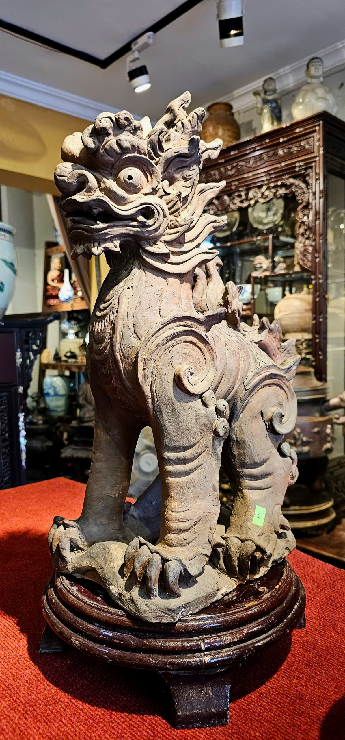Nghê sành Thổ Hà thời Lê