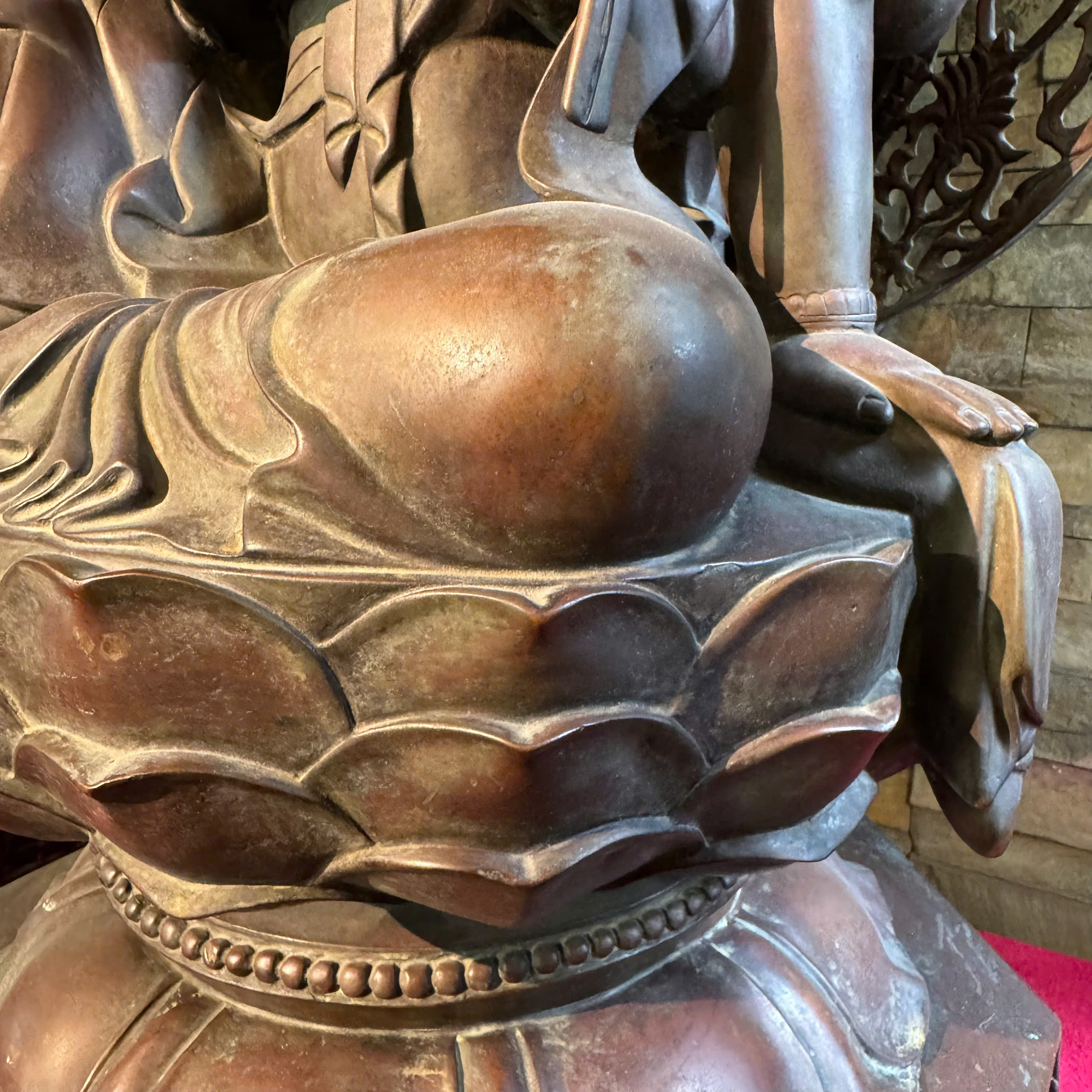 Quan Âm Bồ Tát Chất Liệu Đồng