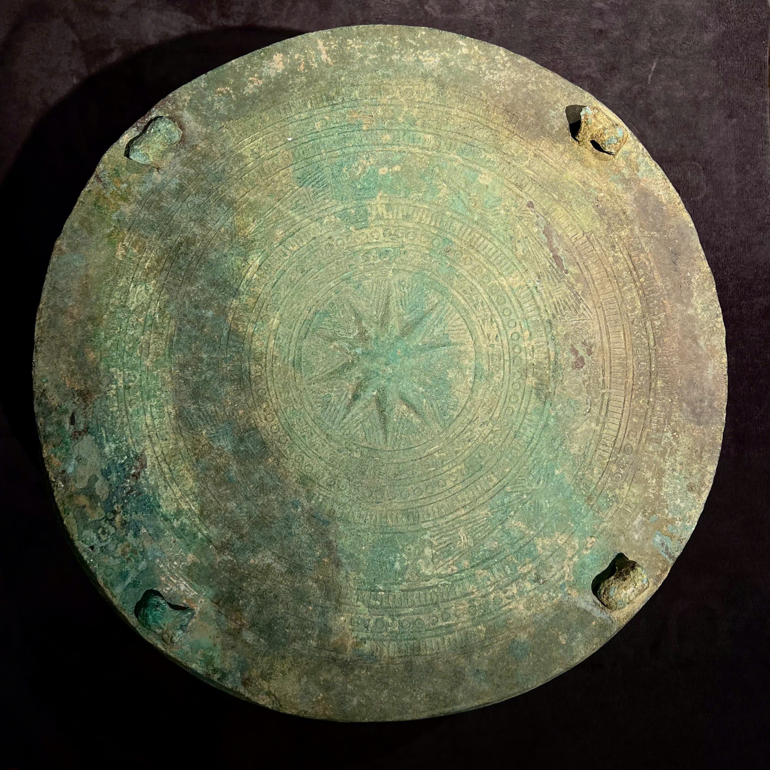 Trống Đồng Đông Sơn 48x36.5cm