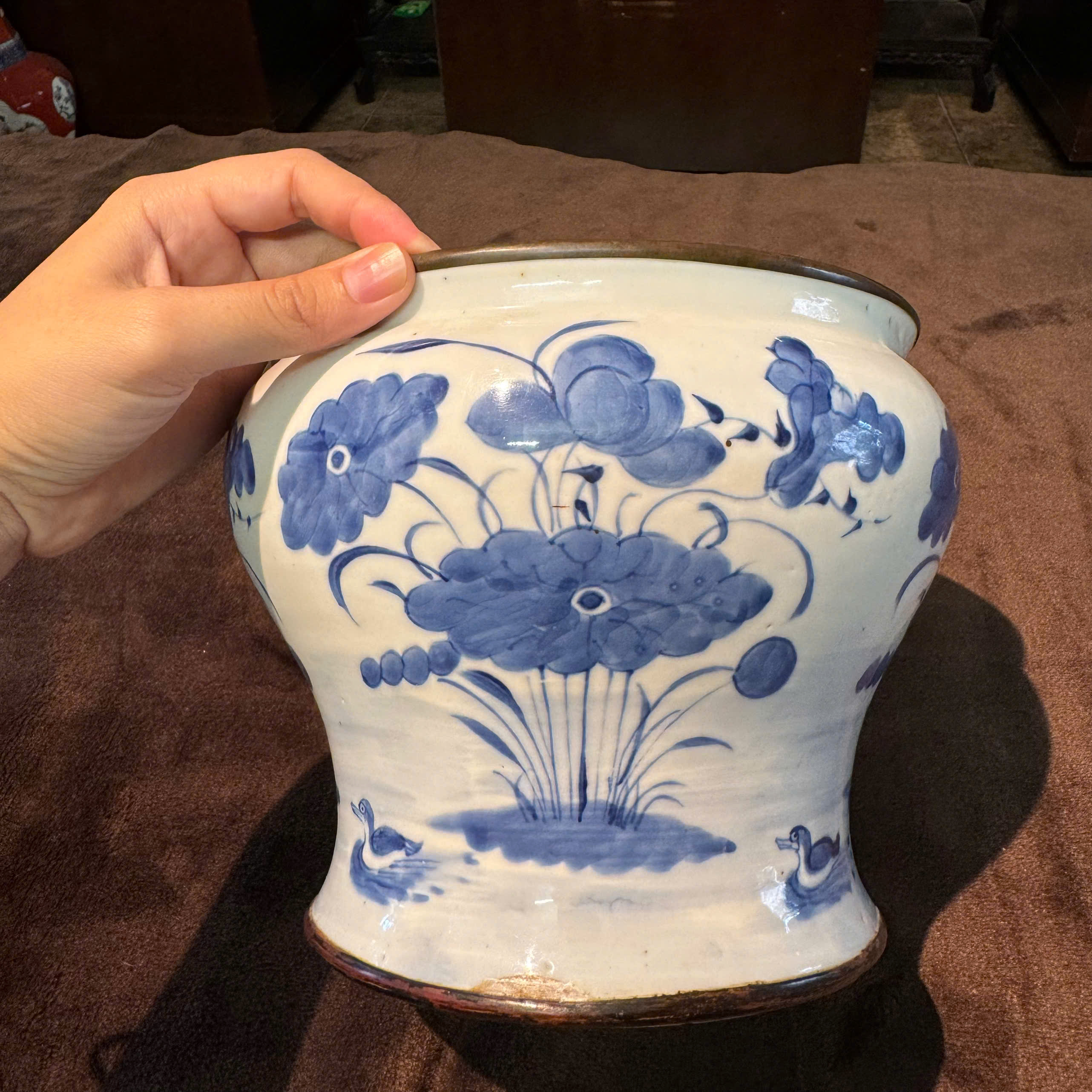 Ghè men lam sen vịt