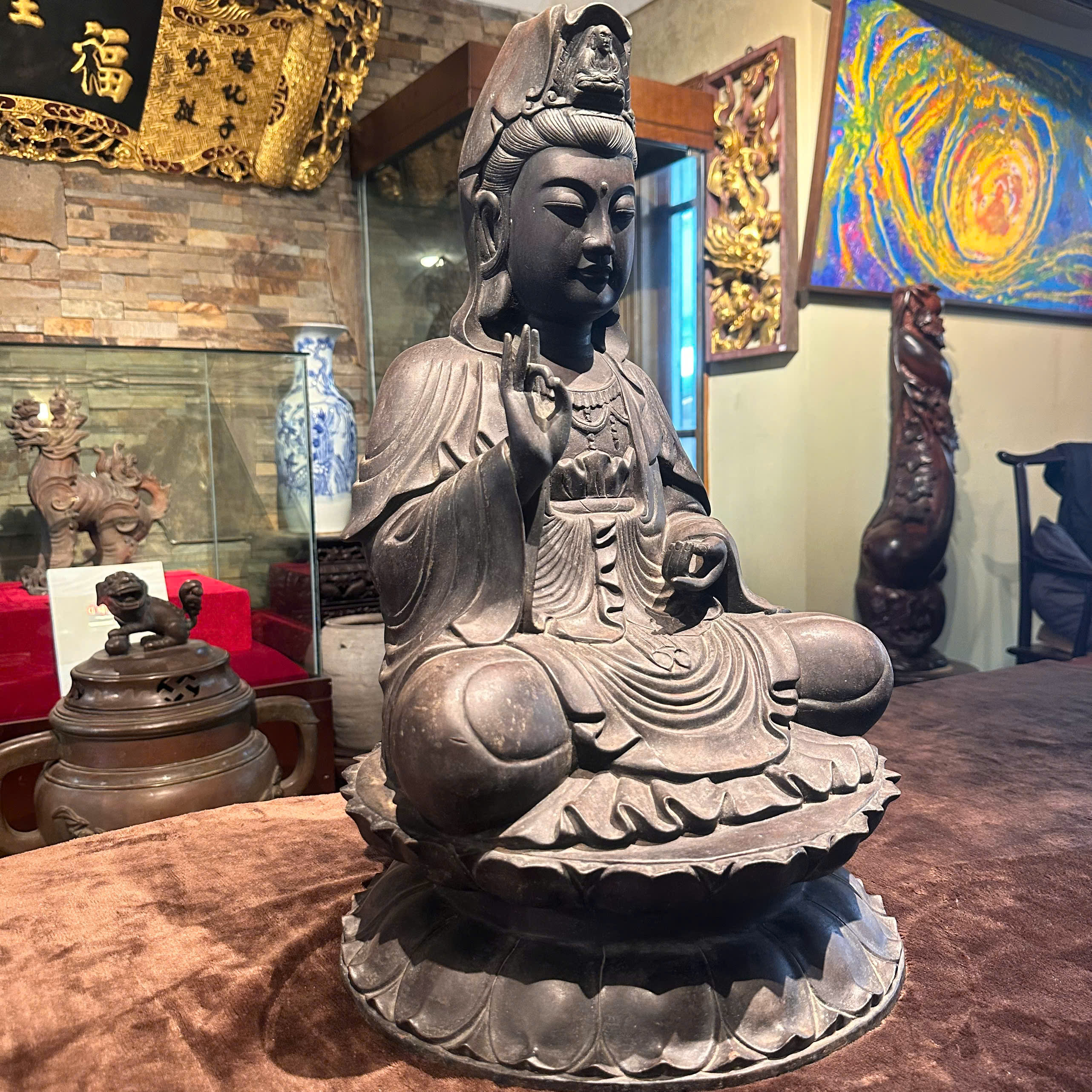 Quan  Thế Âm Bồ Tát