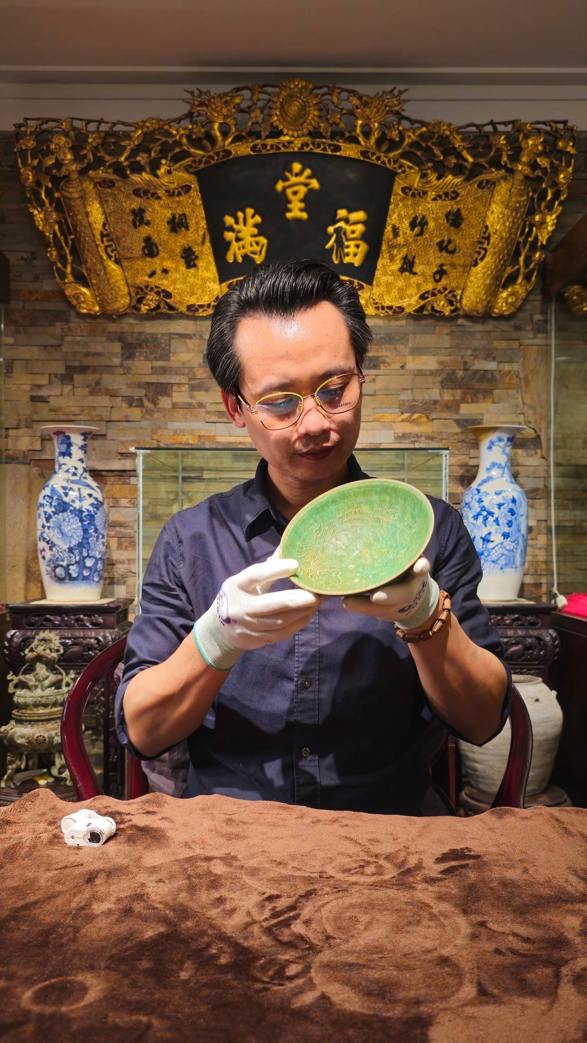 Đĩa Gốm Men Lục Độc Sắc