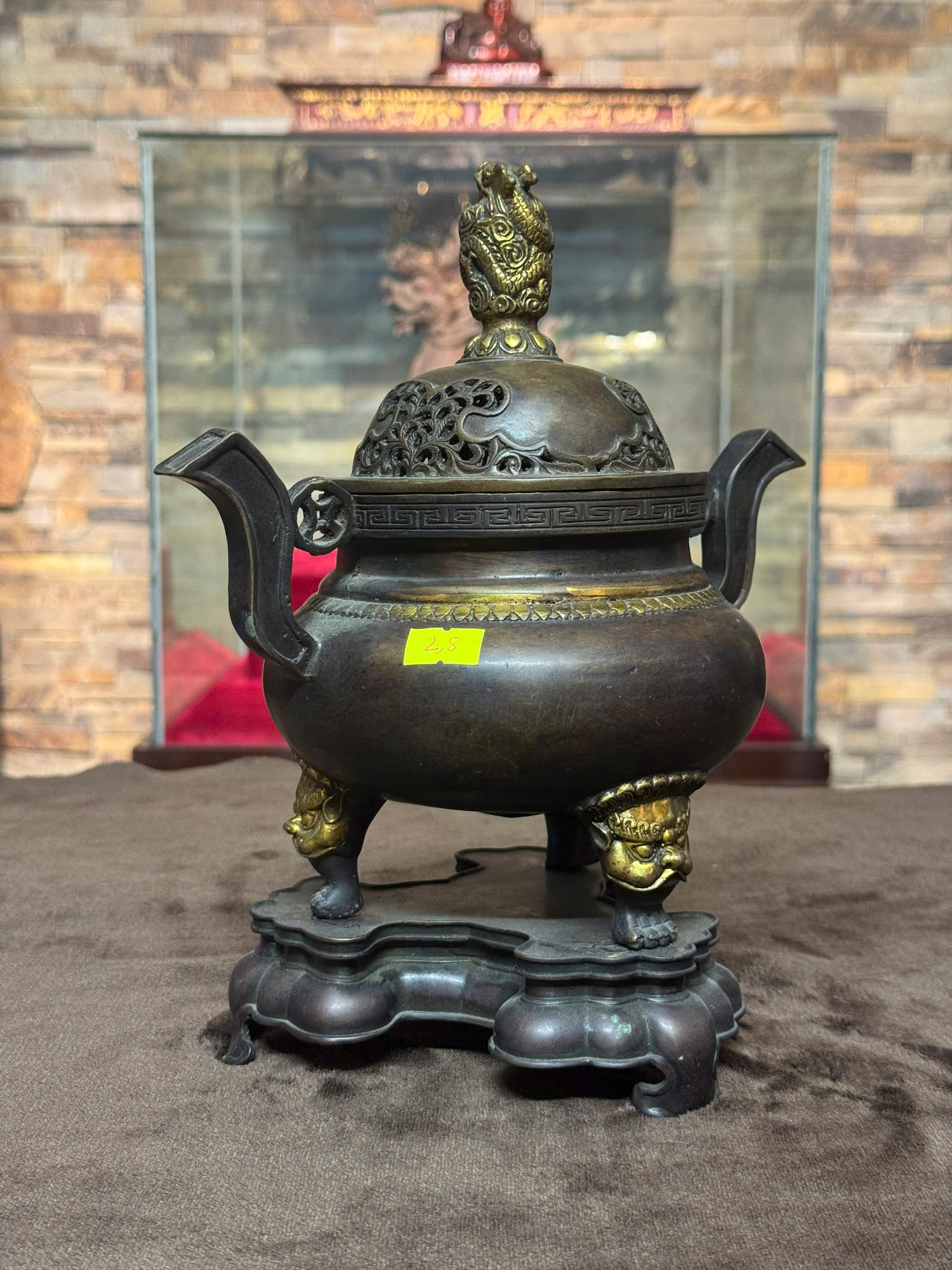 Đỉnh Trầm chất liệu đồng