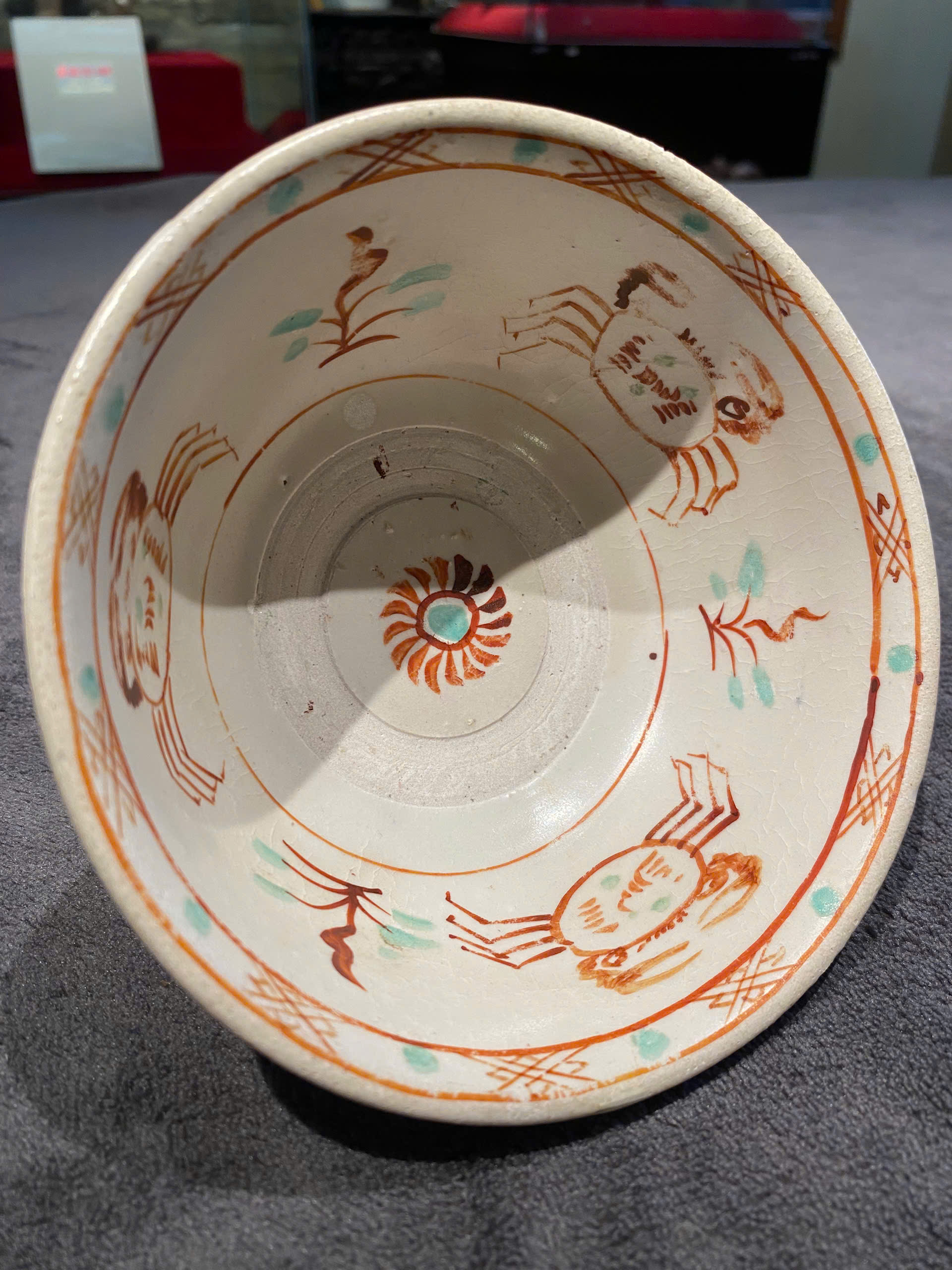 Bát vẽ cua Chu Đậu Tam thái