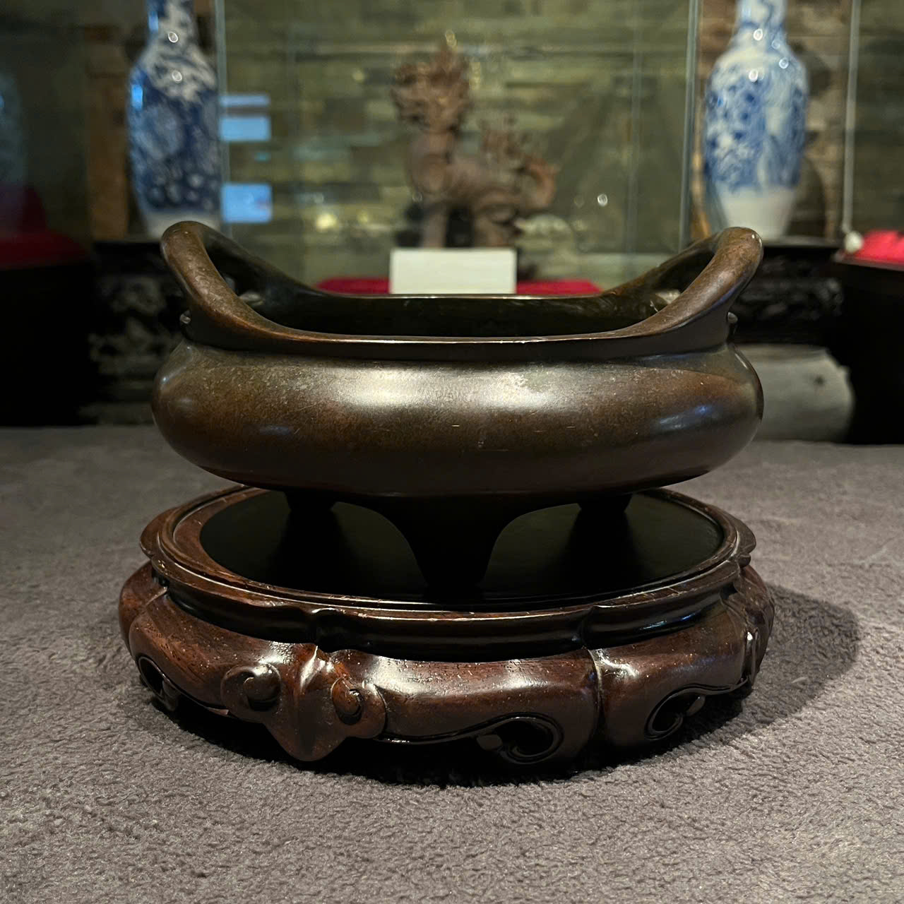 Lư đồng đỏ Da cua