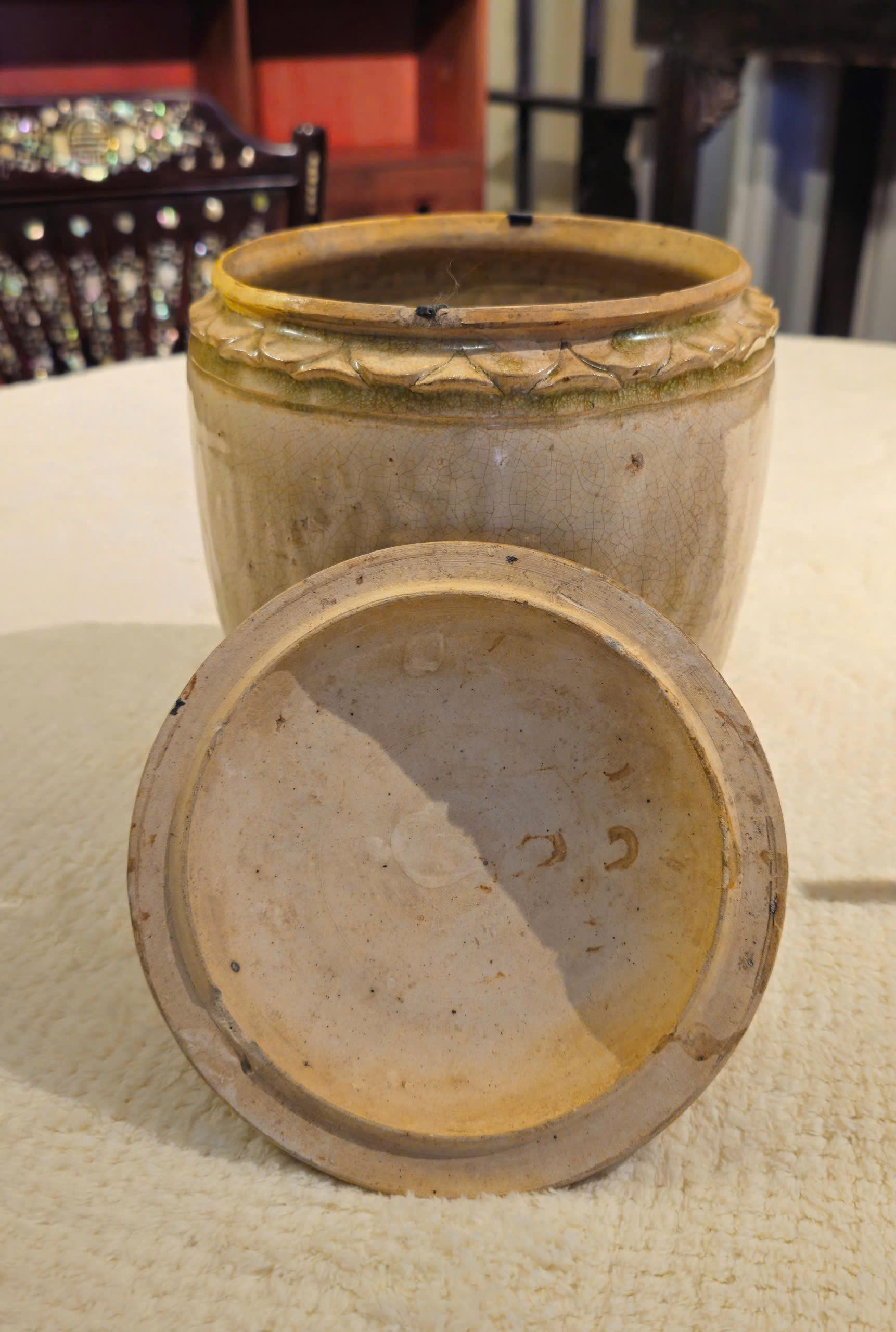Thạp cánh sen men lục