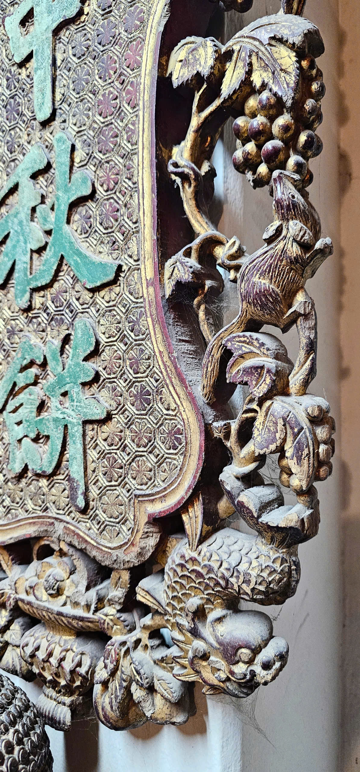 Sơn thếp Tàu-Trung thu bánh