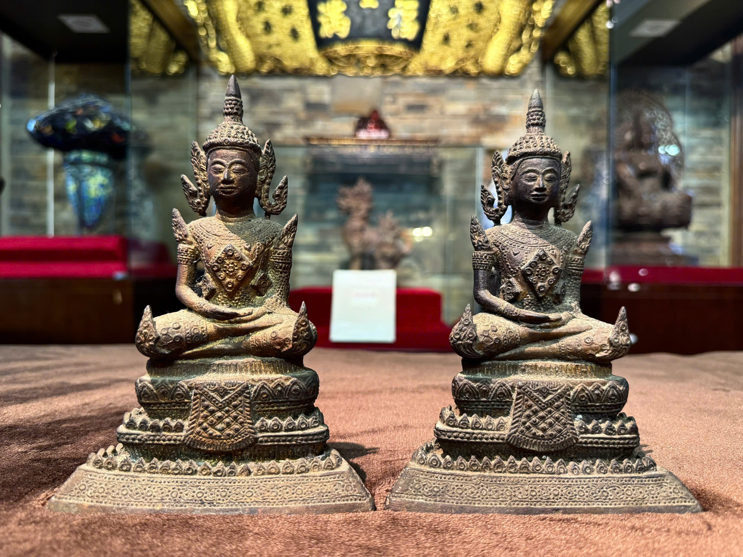 Tượng Phật